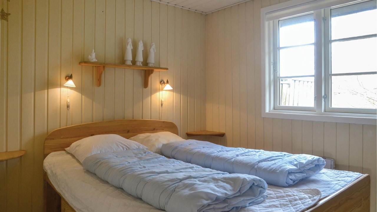 Photo of Others in Sunds