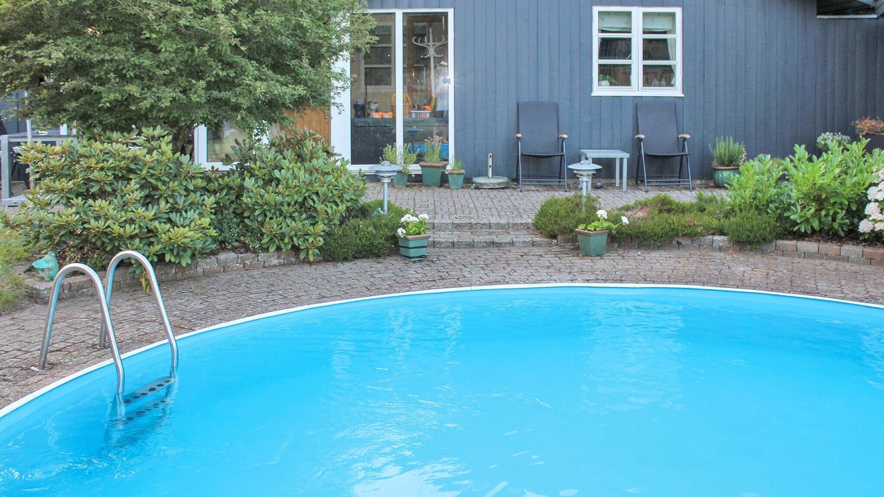 Photo of Others in Sunds