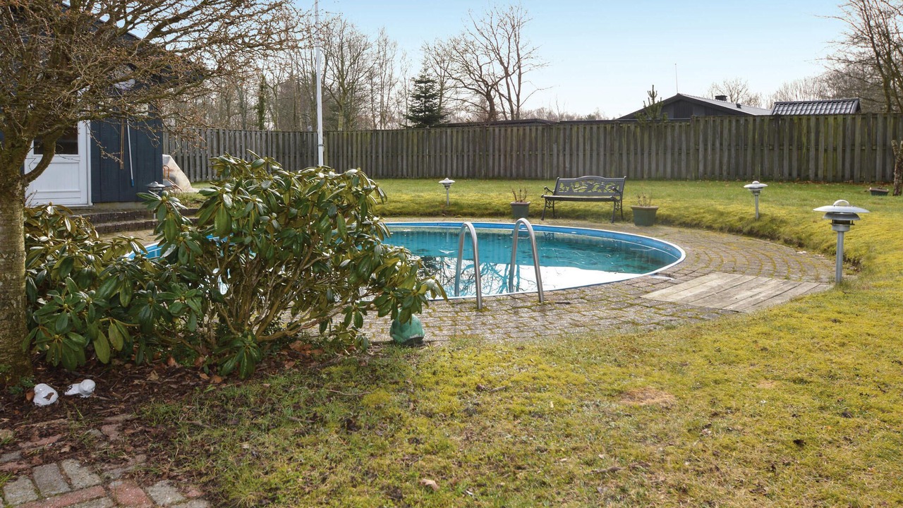 Photo of Outdoor in Sunds