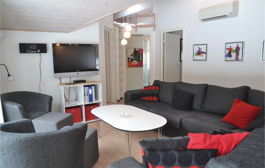Photo of Outdoor in Skygge