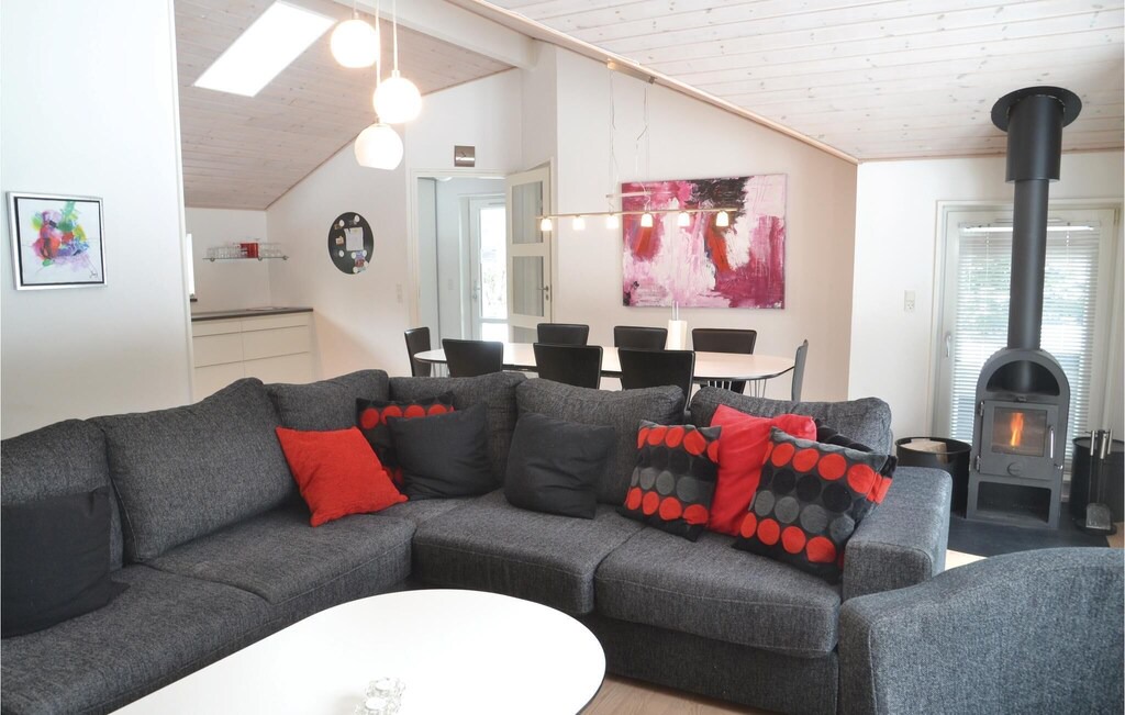 Photo of Outdoor in Skygge