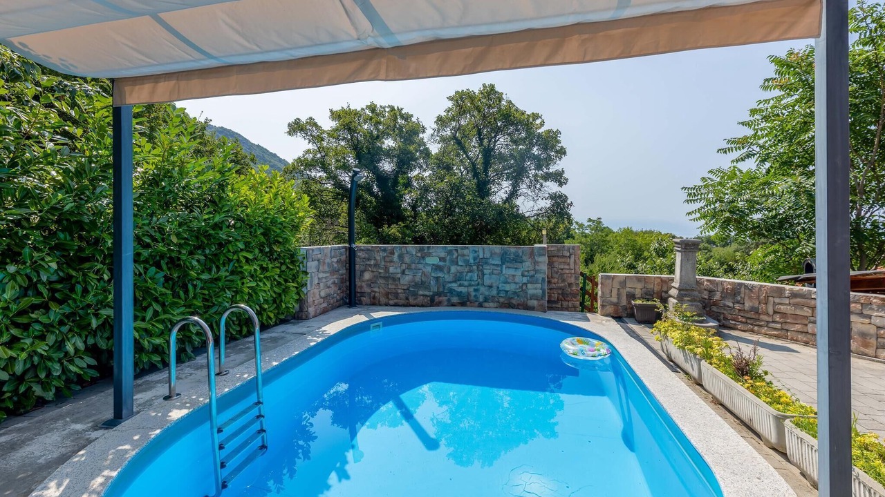 Photo of Outdoor in Bribir