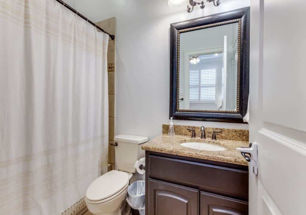 Photo of Bathroom in Legacy Park