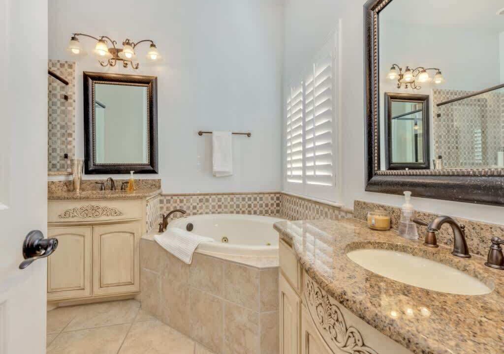 Photo of Bathroom in Legacy Park