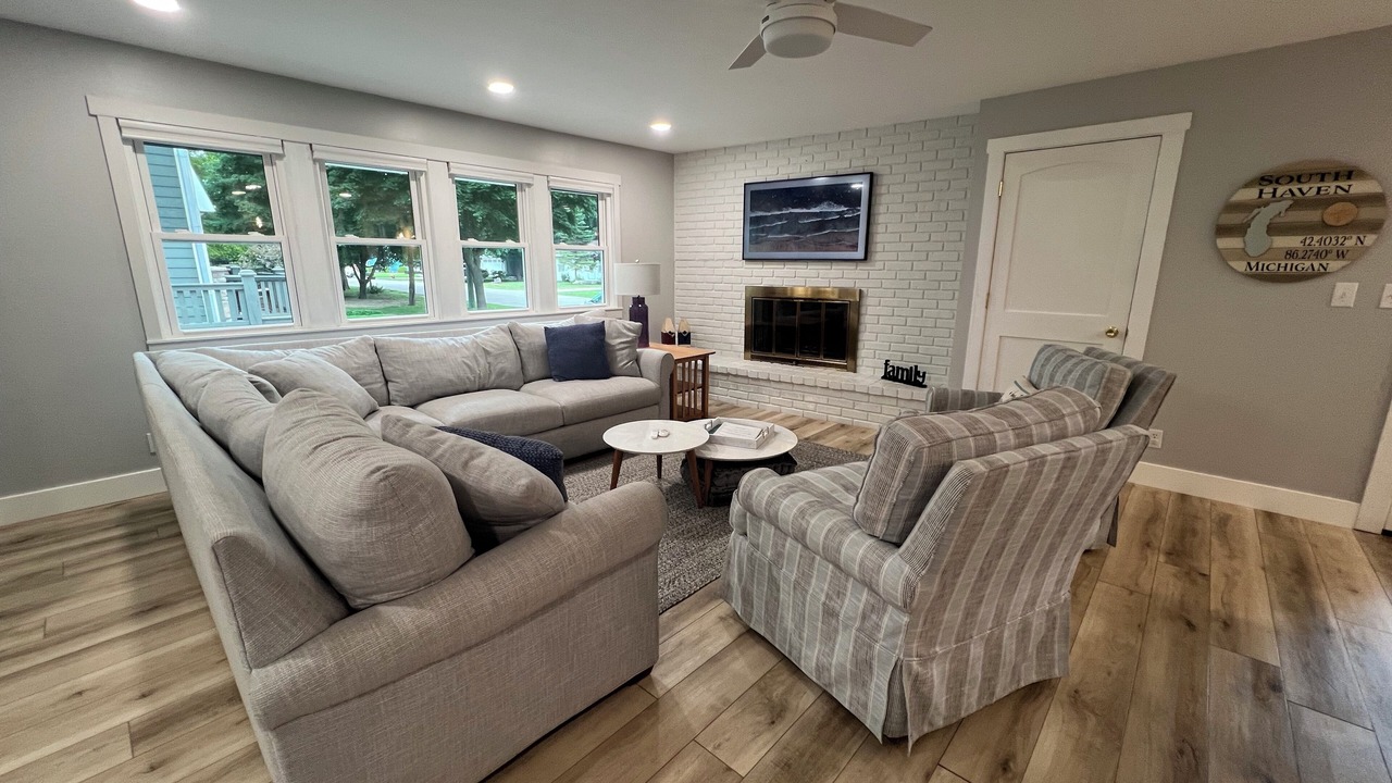 Photo of Livingroom in South Haven
