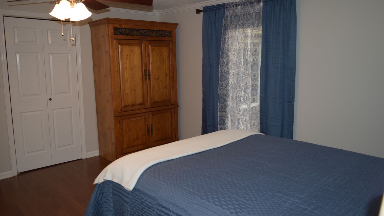 Photo of Bedroom in Old Town