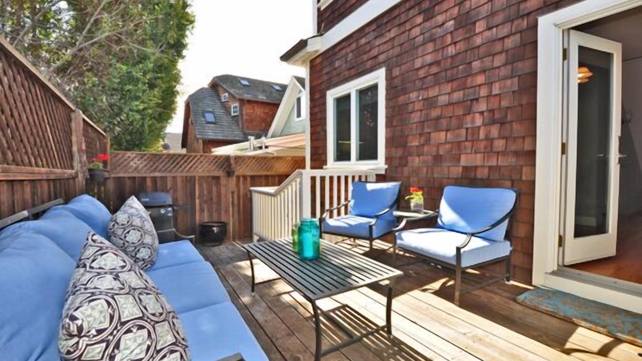 Photo of Patio Balcony in Seabright