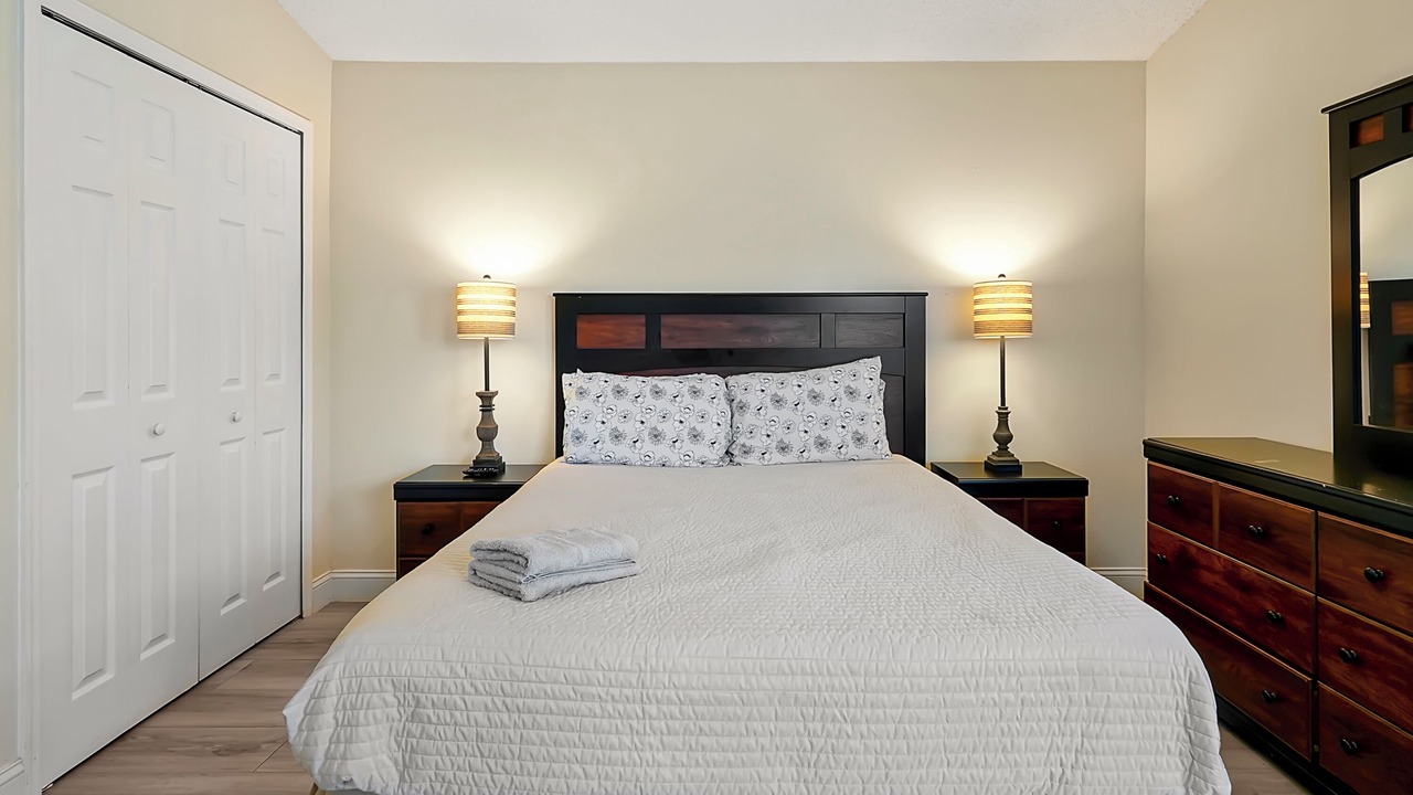 Photo of Bedroom in Ridgewood Lakes