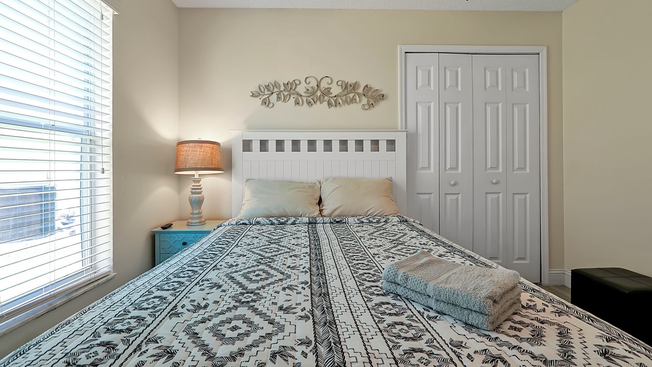 Photo of Bedroom in Ridgewood Lakes