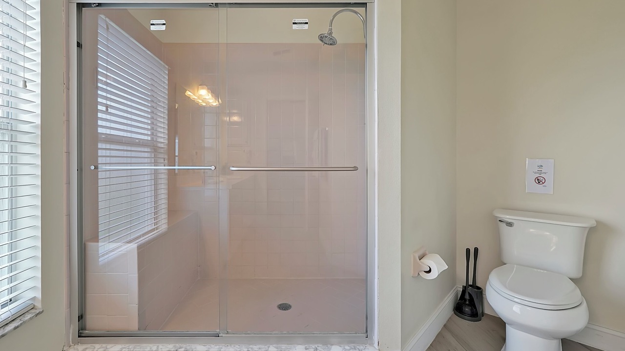 Photo of Bathroom in Ridgewood Lakes
