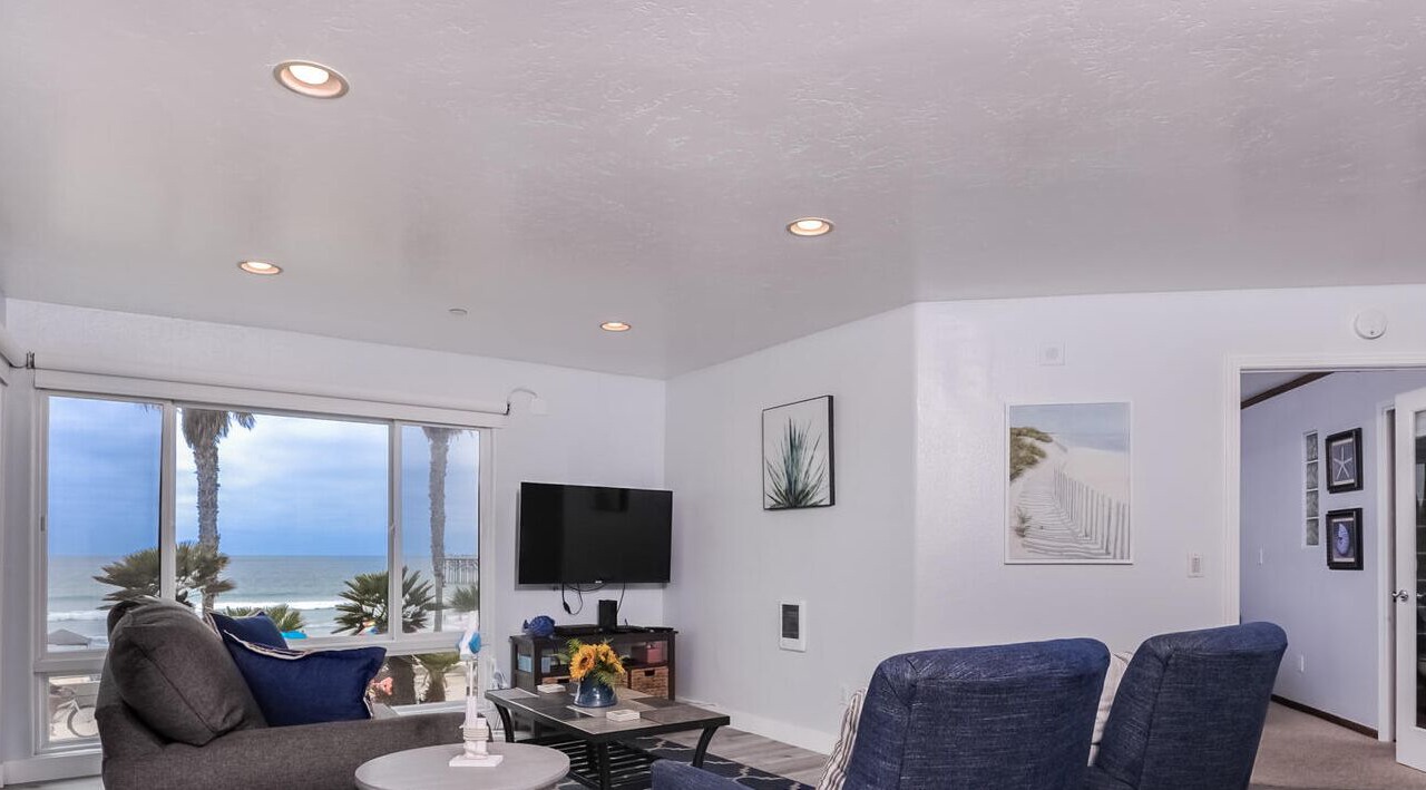 Photo of Bedroom in Pacific Beach