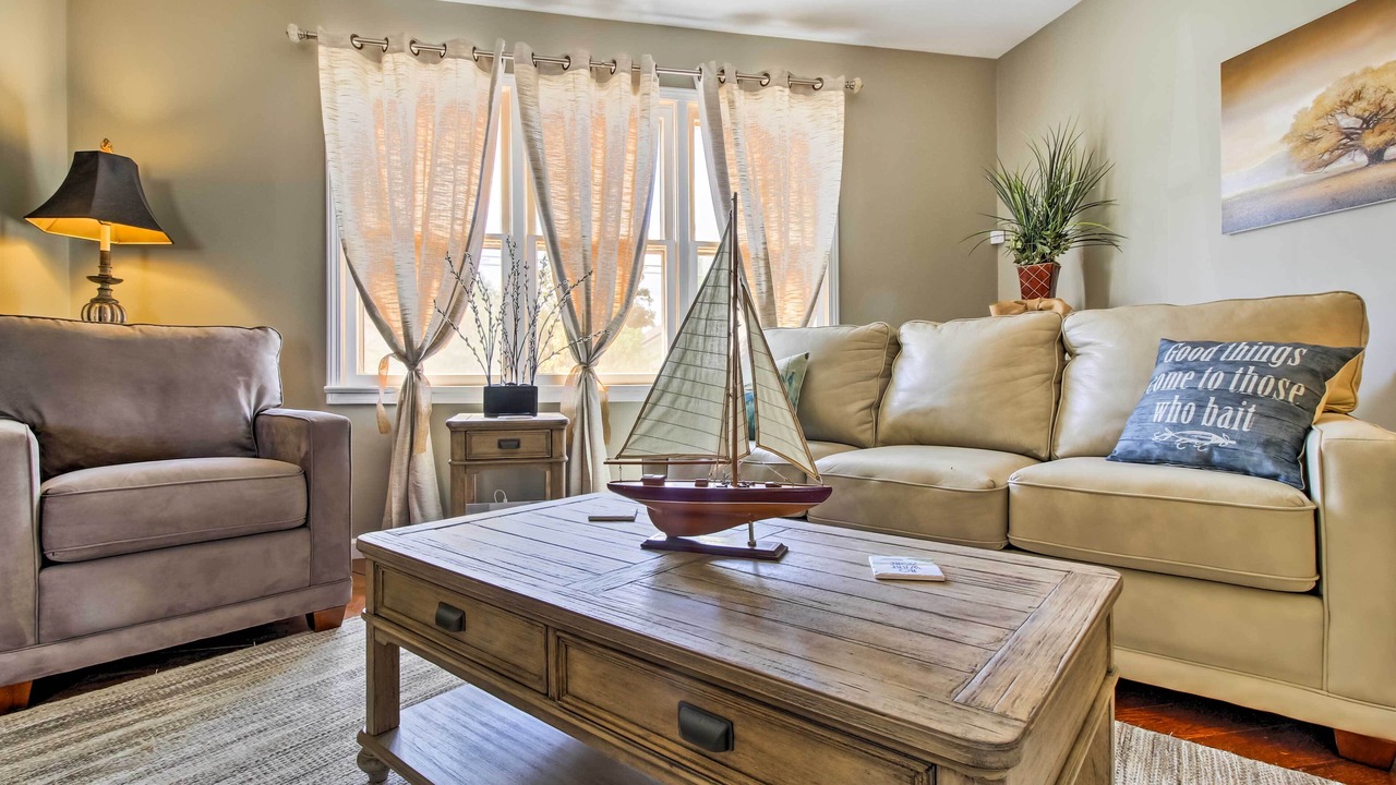 Photo of Livingroom in Stockton