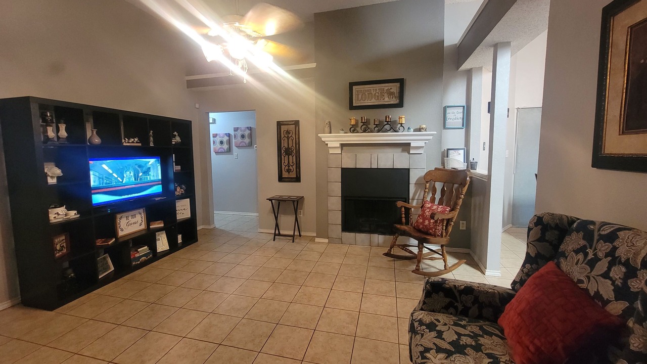 Photo of Livingroom in Fort Worth