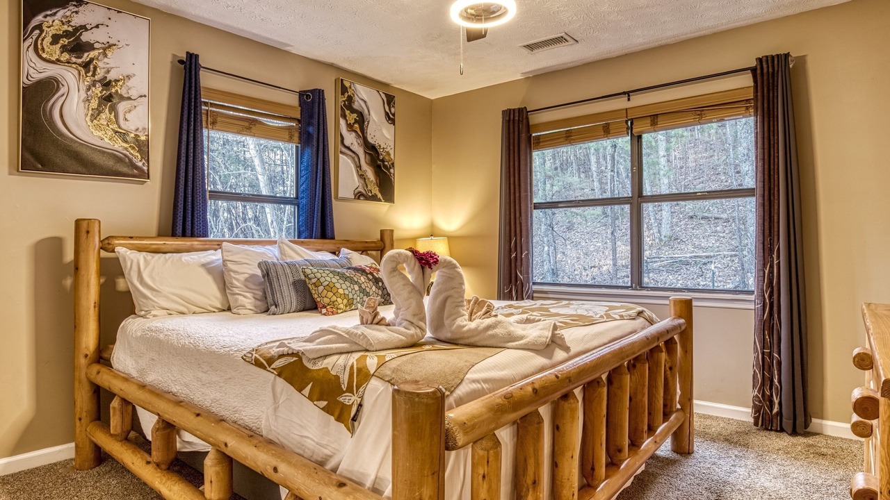 Photo of Bedroom in Sevierville