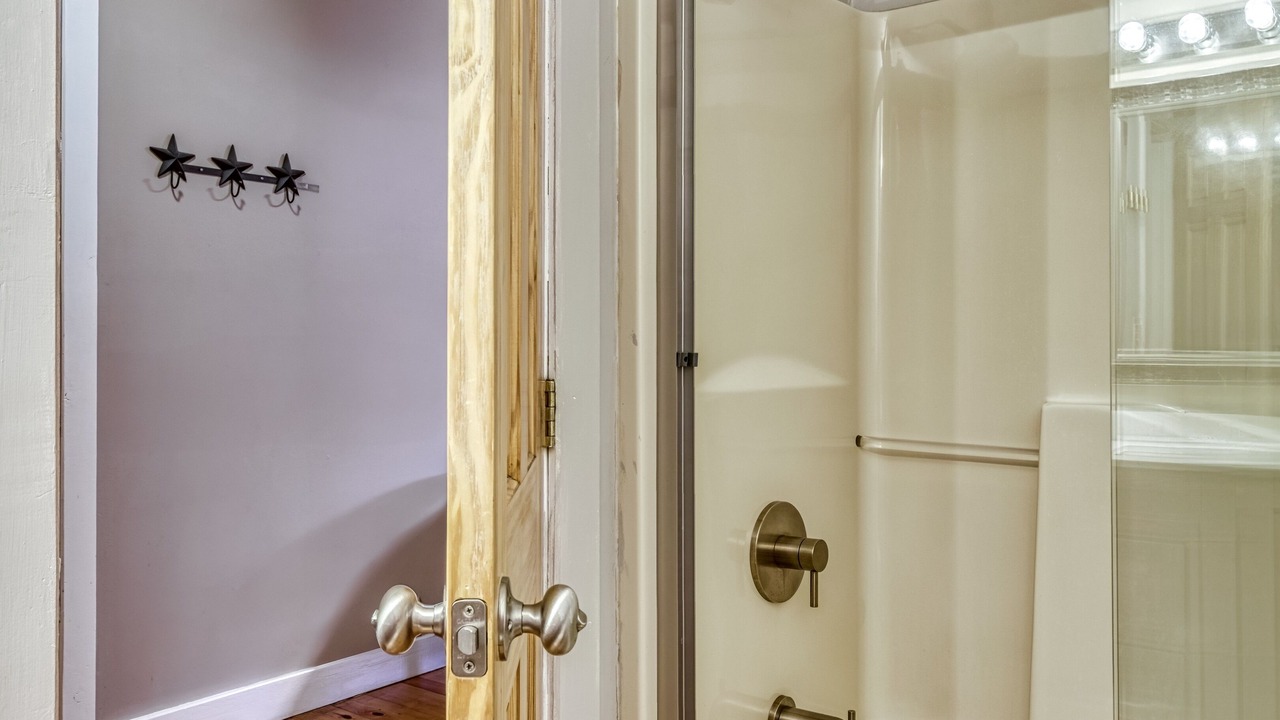 Photo of Bathroom in Sevierville