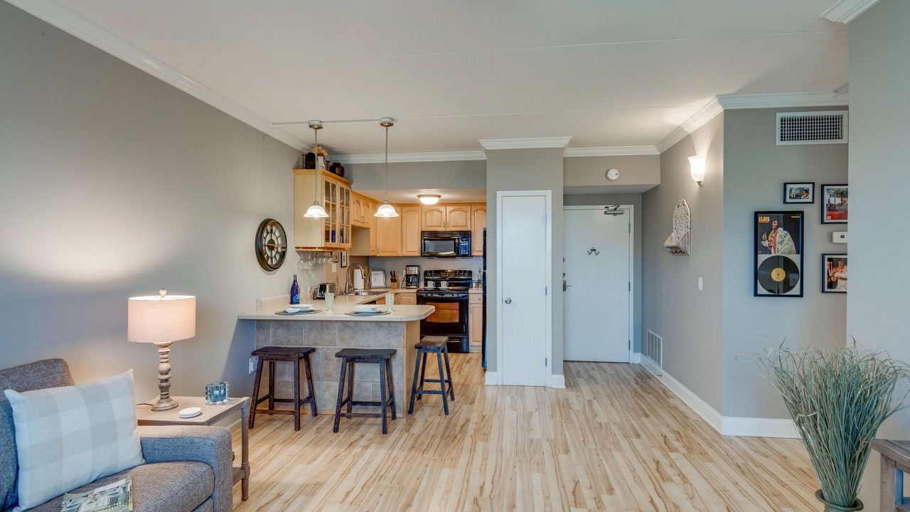 Photo of Bedroom in Music Row