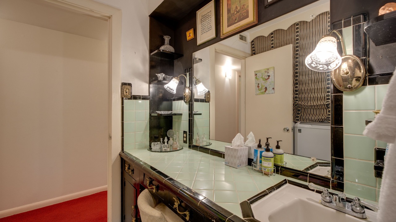 Photo of Bathroom in Bel Meade