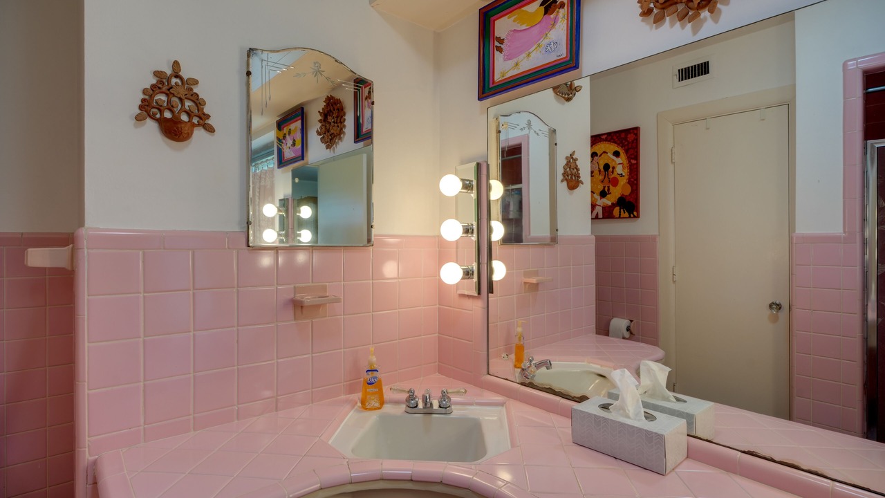 Photo of Bathroom in Bel Meade