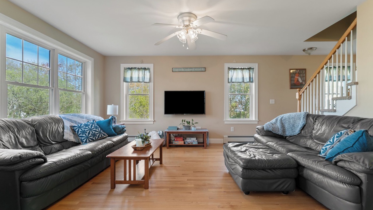 Photo of Bedroom in York Beach