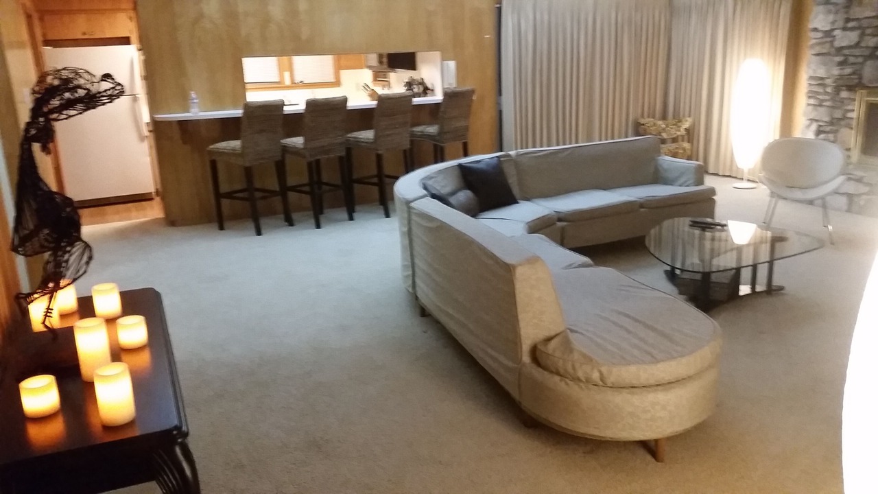 Photo of Livingroom in Waters Park