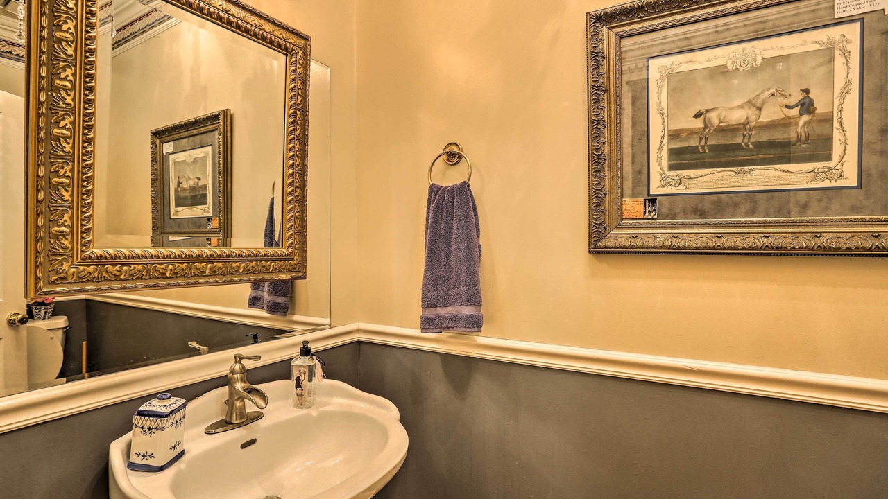 Photo of Bathroom in Cedar Hill