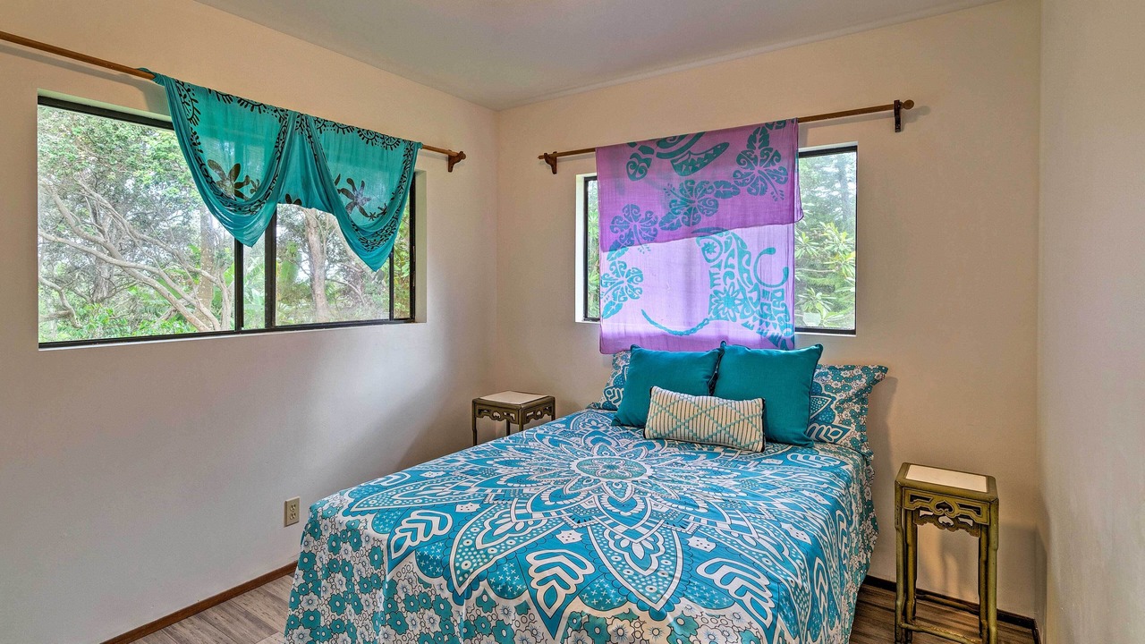 Photo of Others in Naalehu