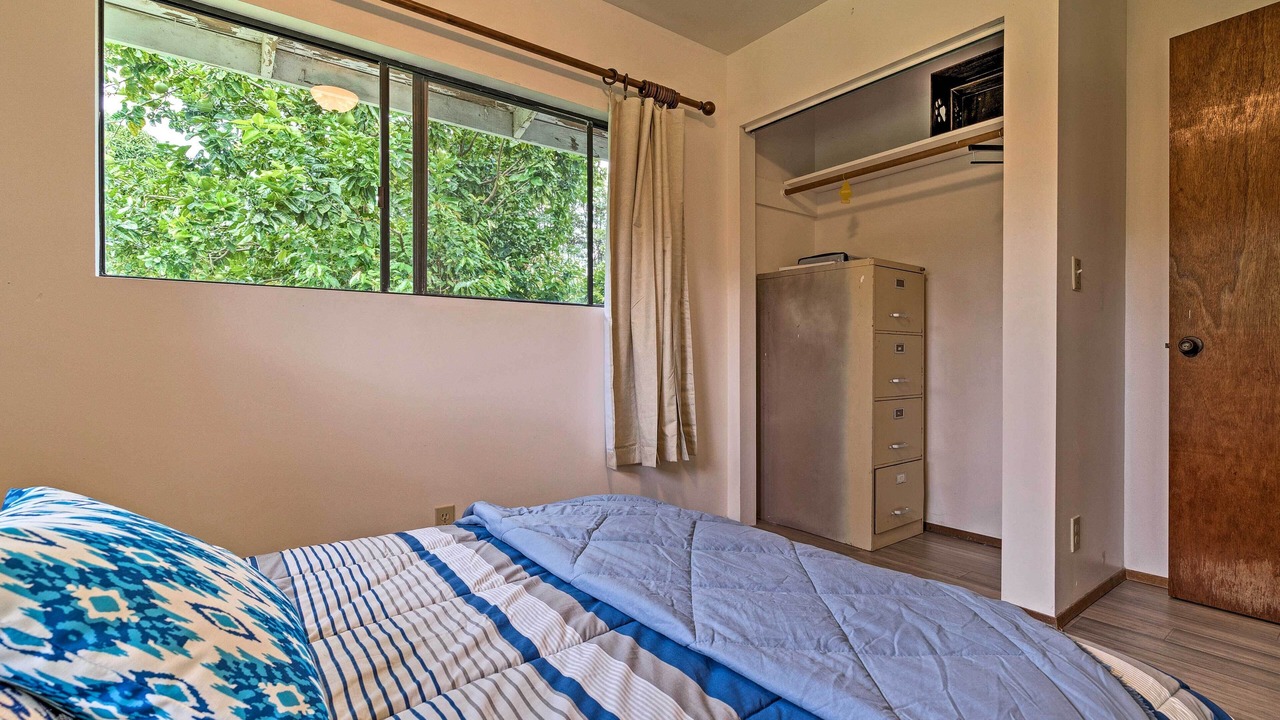 Photo of Bedroom in Naalehu