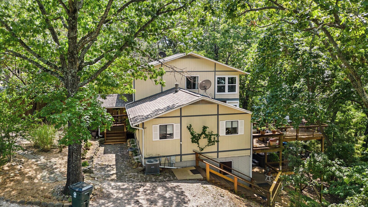 Photo of Outdoor in Sylvan Shores