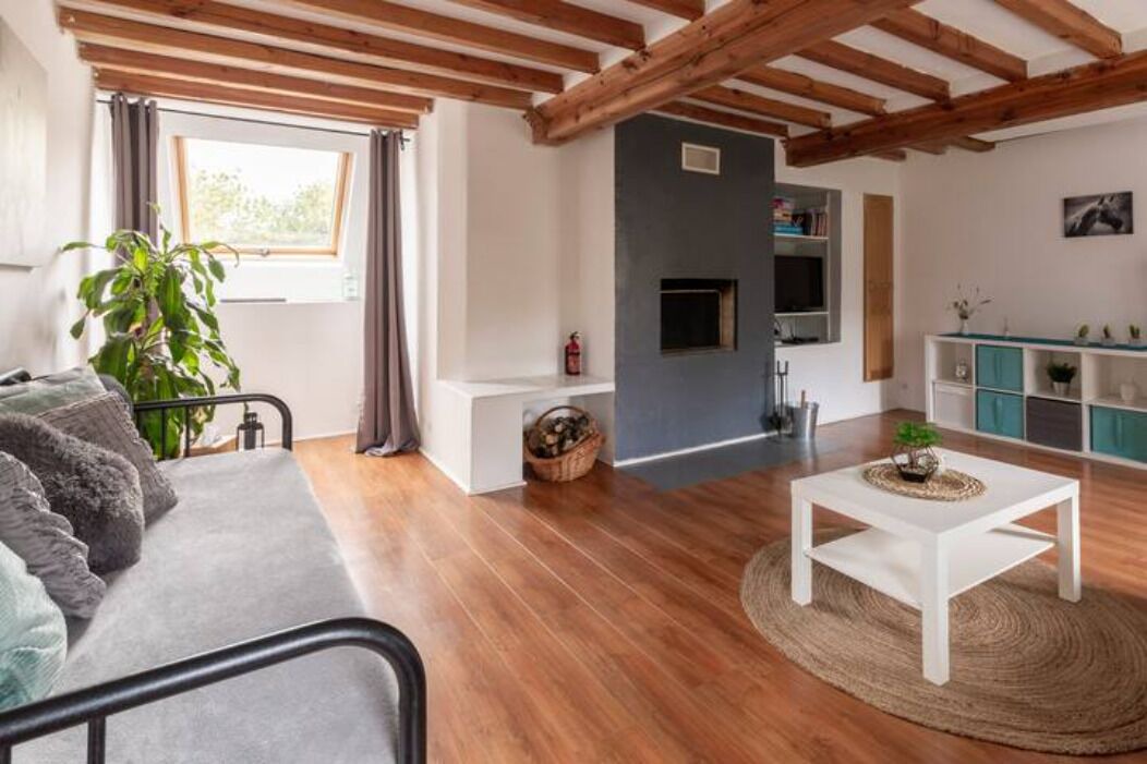 Photo of Livingroom in Les Champs-de-Losque