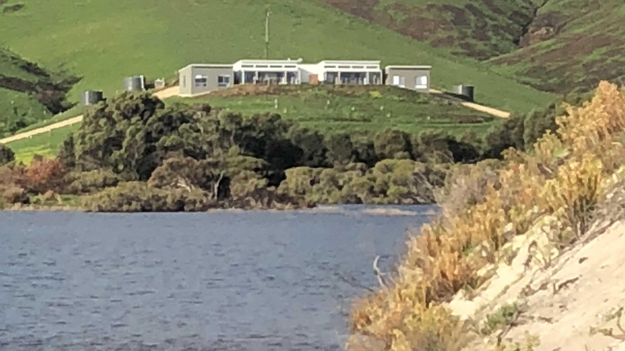 Photo of Others in Duncan