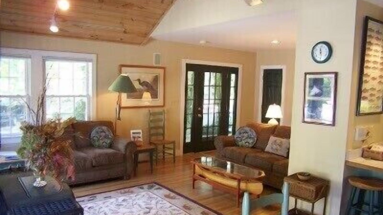 Photo of Bedroom in Warm Springs