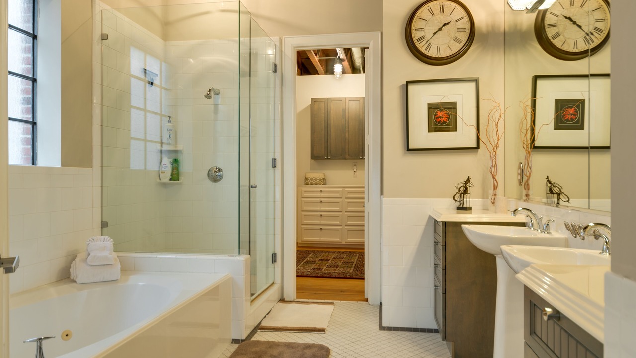 Photo of Bathroom in Montrose