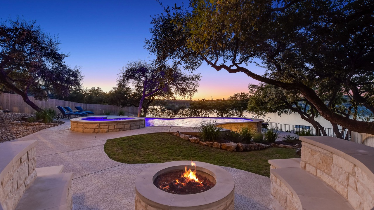 Photo of Outdoor in Highland Lake Estates