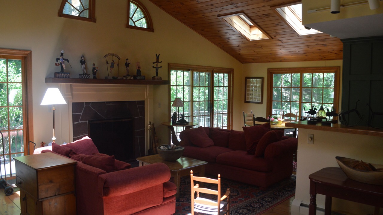 Photo of Livingroom in Stephentown