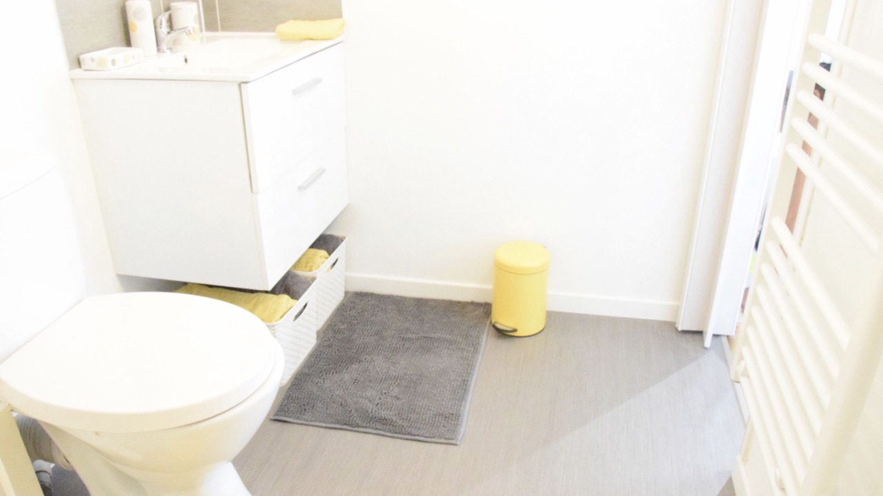 Photo of Bathroom in Cambrai