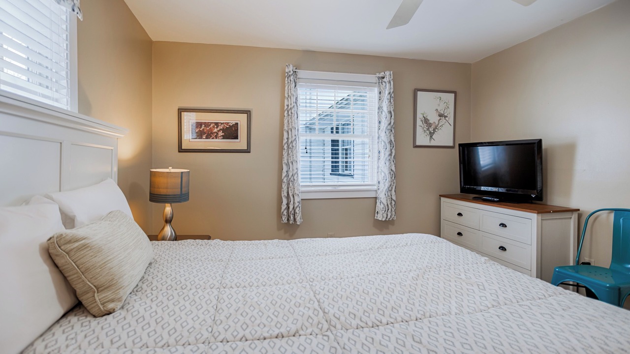 Photo of Bedroom in Honeoye