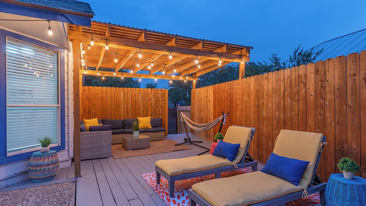 Photo of Patio Balcony in Riverbend of Camino Real