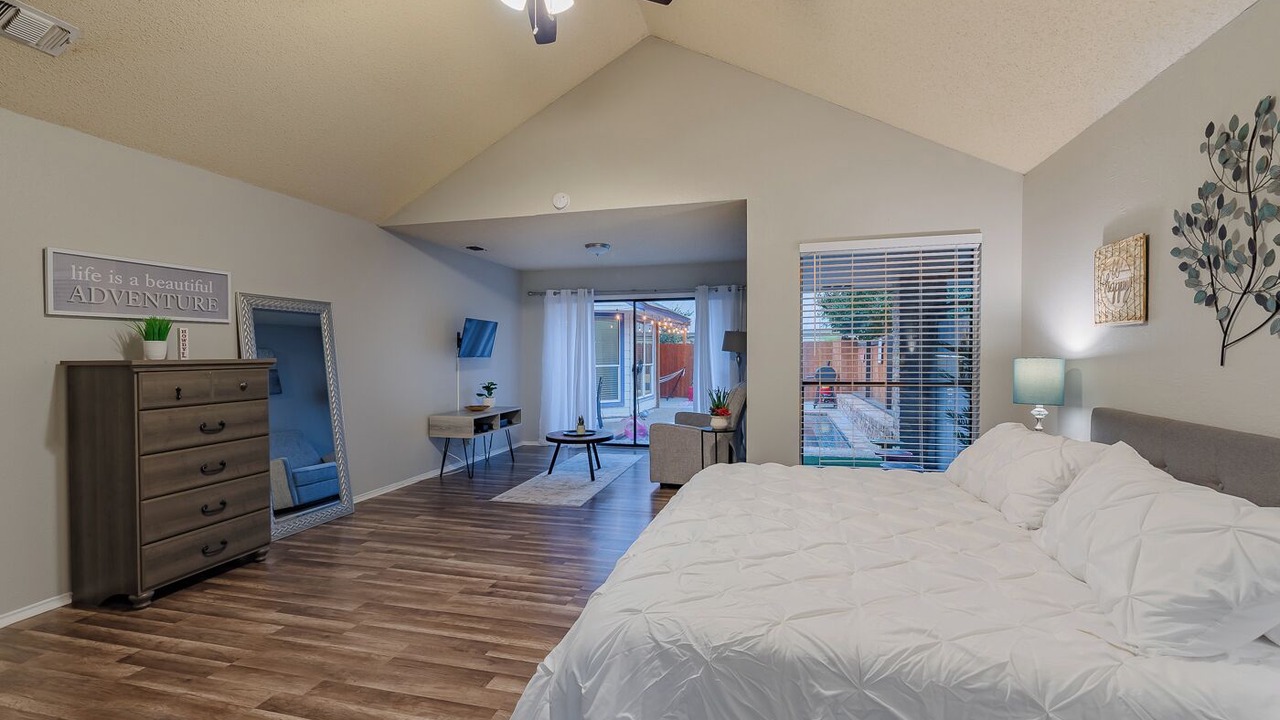 Photo of Bedroom in Riverbend of Camino Real