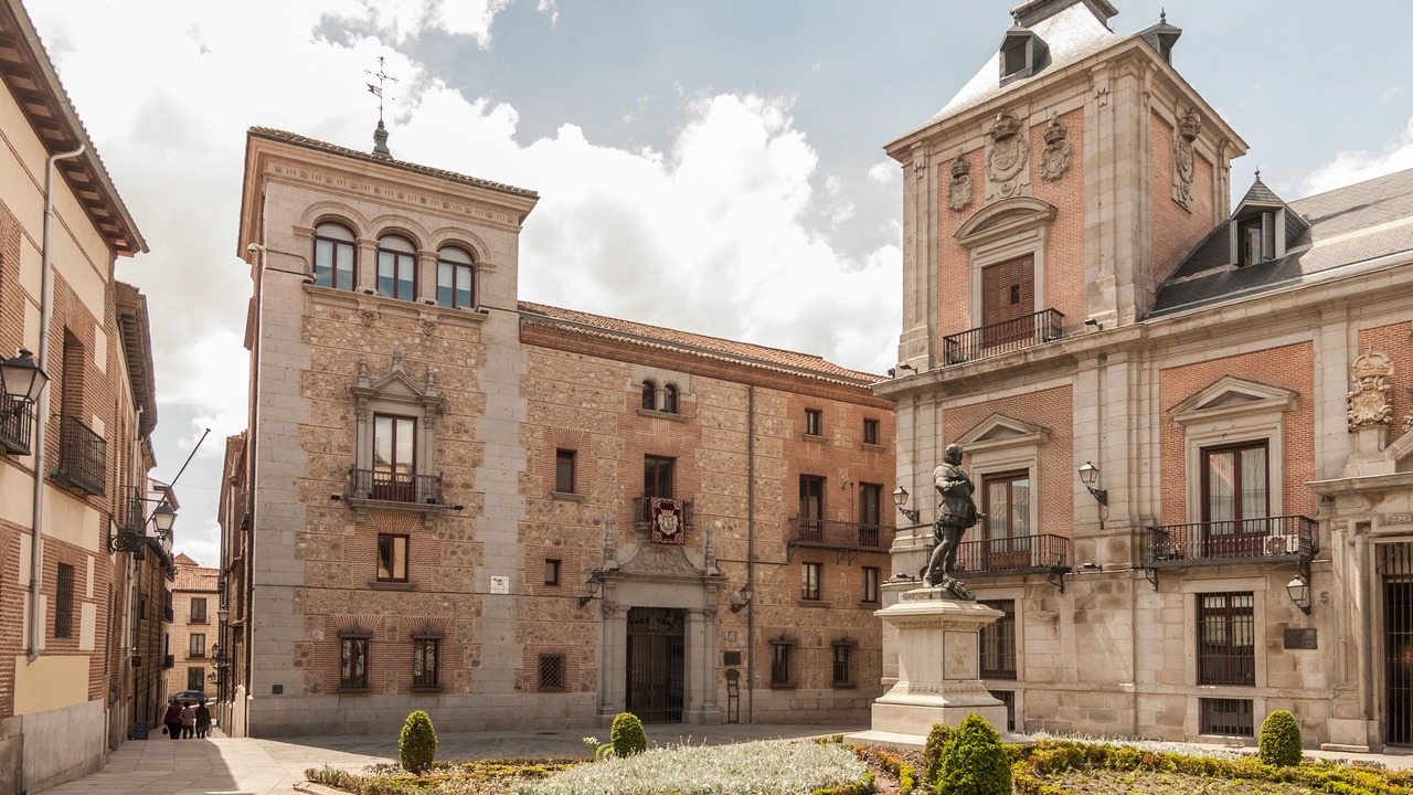 Photo of Others in Palacio