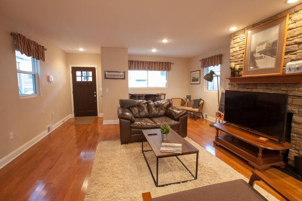 Photo of Livingroom in Mount Washington