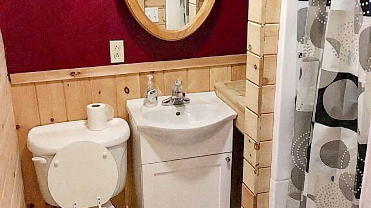 Photo of Bathroom in Sinclair