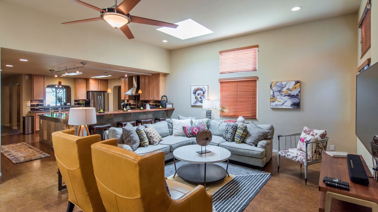 Photo of Livingroom in Albuquerque