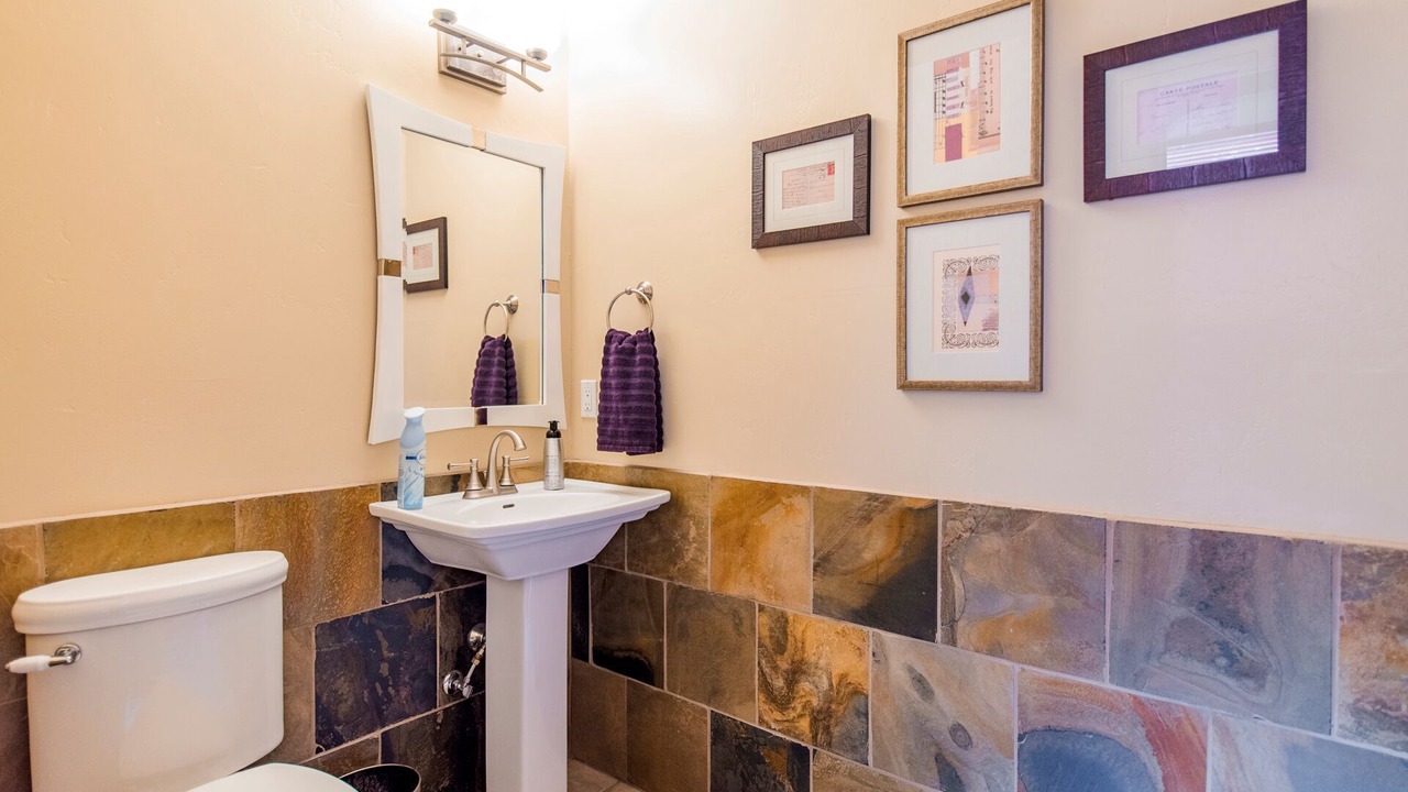 Photo of Bathroom in Albuquerque