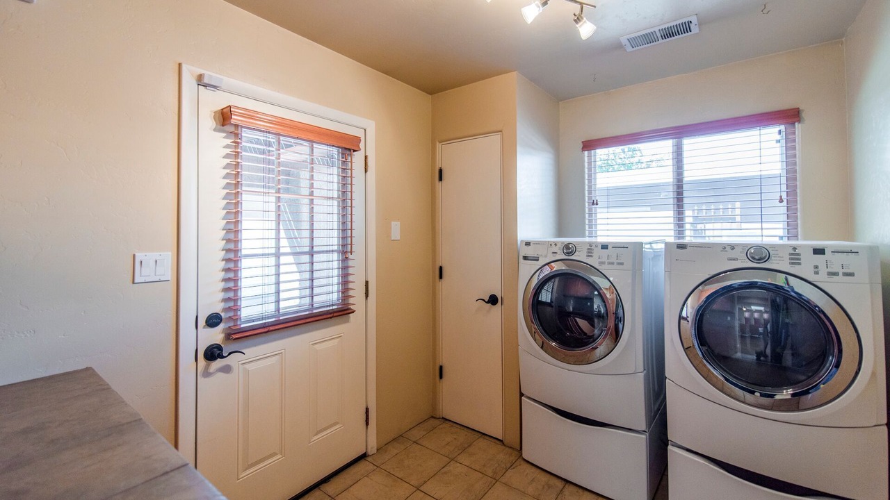 Photo of Bedroom in Albuquerque