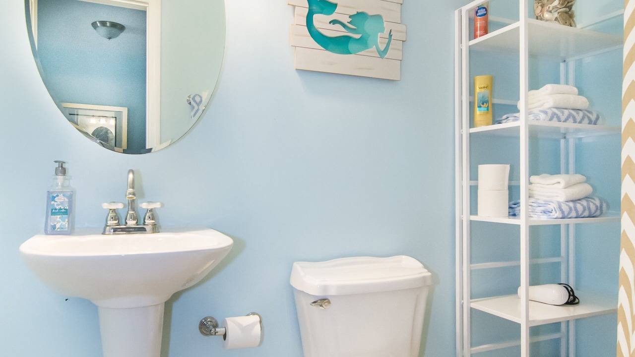 Photo of Bathroom in Juno Beach
