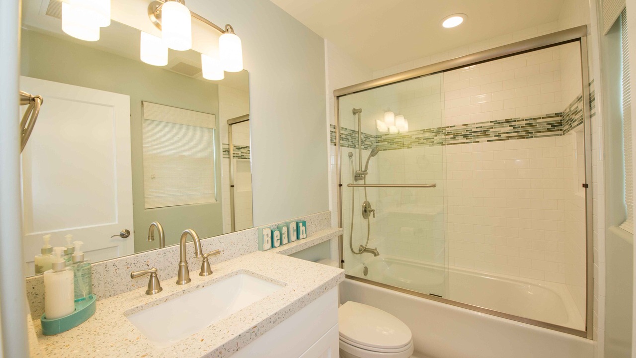Photo of Bathroom in Mission Beach