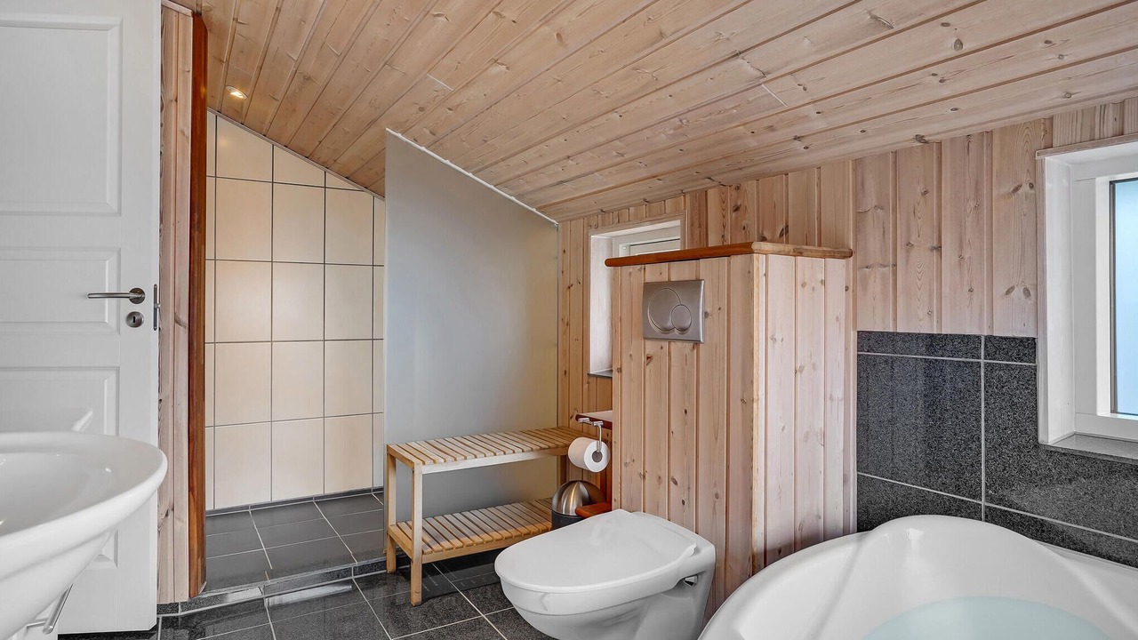 Photo of Bathroom in Egsmark Strand