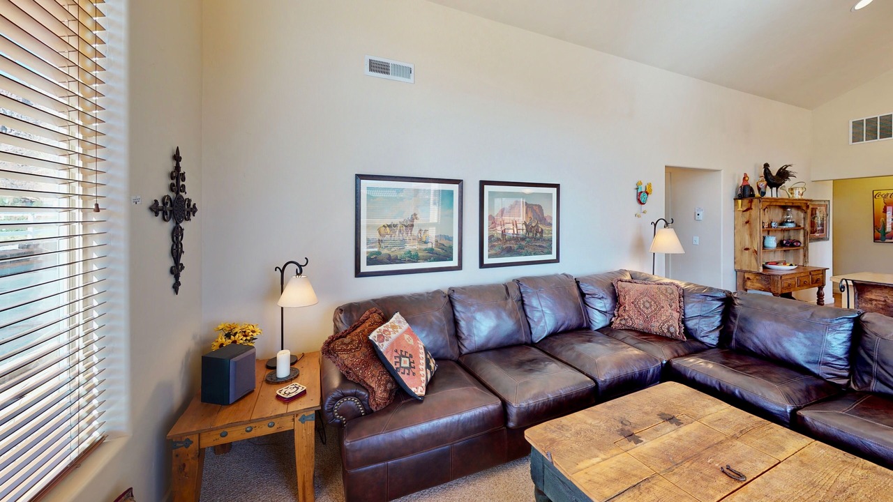 Photo of Livingroom in Moab South Valley