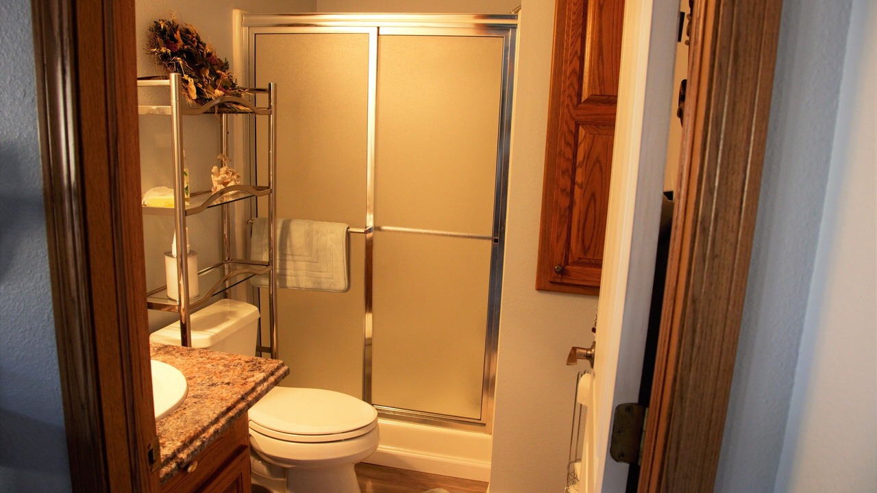 Photo of Bathroom in Hot Springs Village