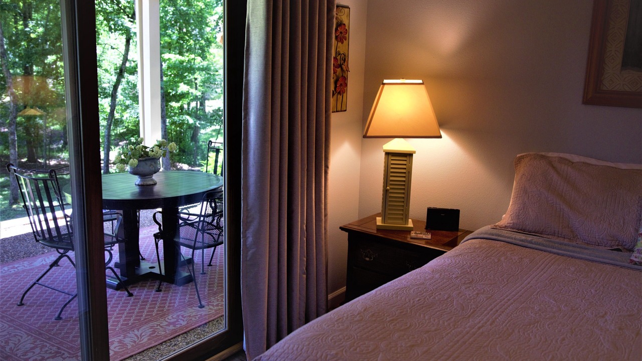 Photo of Bedroom in Hot Springs Village
